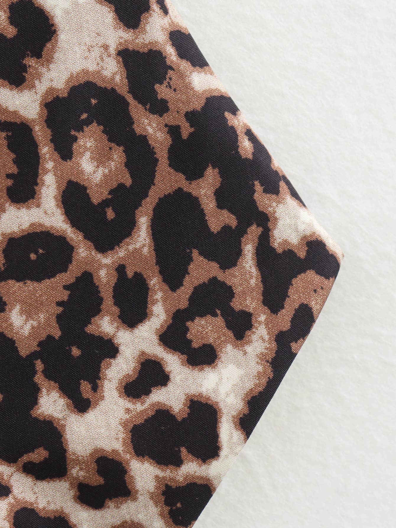 Stylish V-Neck Buttoned Leopard Print Vest Top