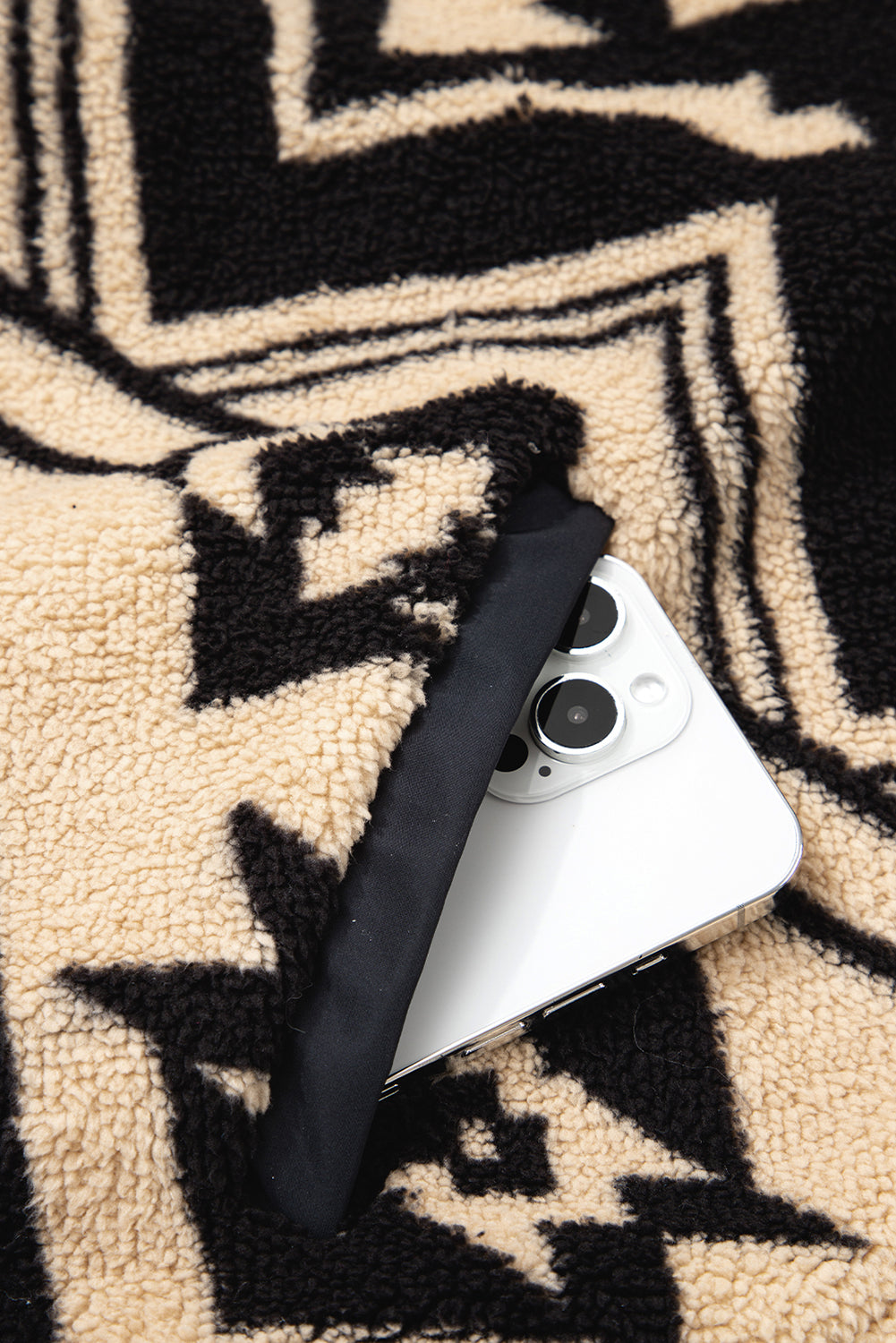 Black Vintage Geometric Half Zip Plush Sweatshirt